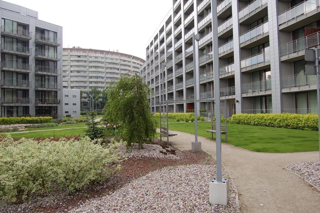 Apartament Triton Park Варшава Екстер'єр фото